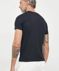 Ανδρικά Μπλουζάκια Βαμβακερό μπλουζάκι Gant μαύρο -Εξοδος Gant Κατάστημα unnamed file 1201