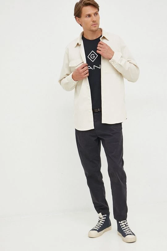 Ανδρικά Μπλουζάκια Βαμβακερό μπλουζάκι Gant μαύρο 2 Ανδρικά Μπλουζάκια Βαμβακερό μπλουζάκι Gant μαύρο - Image 2